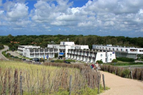 Strandhotel Westduin - News