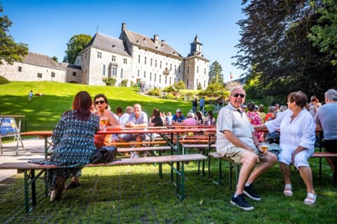 Ecouter Maximum FM et devenez membre du jury des gastronomes à la fête du fromage.